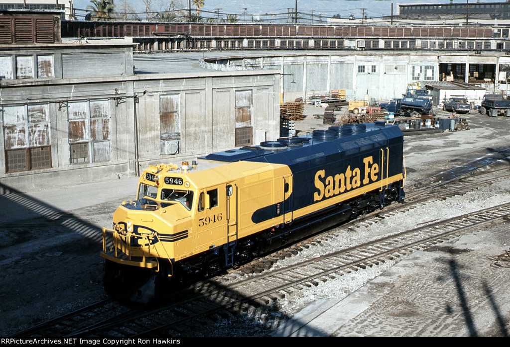 ATSF 5946 (REPOST)